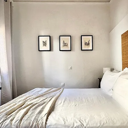 5' Station Just Renewed Appartement Florence