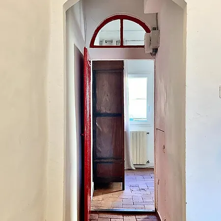 5' Station Just Renewed *